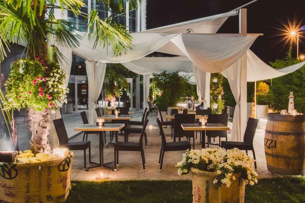 Milonga al Cafe Blanc: la Milonga della rentrèe con Silvia e Stefano! Tdj El Gatoloco